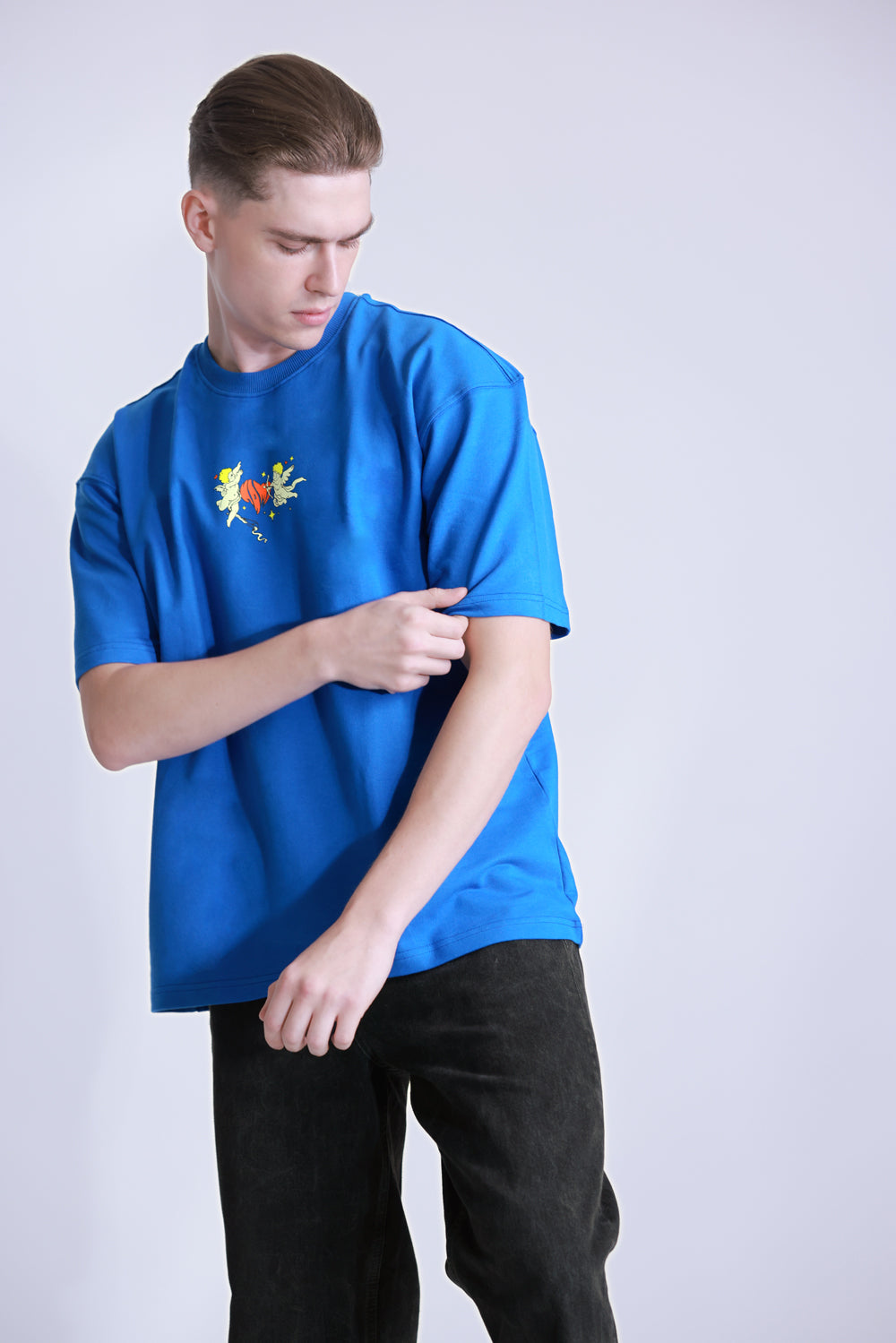 ALONSH OVERSIZED GRAPHIC T-SHIRT – ALL AROUND LOVE (BLUE)