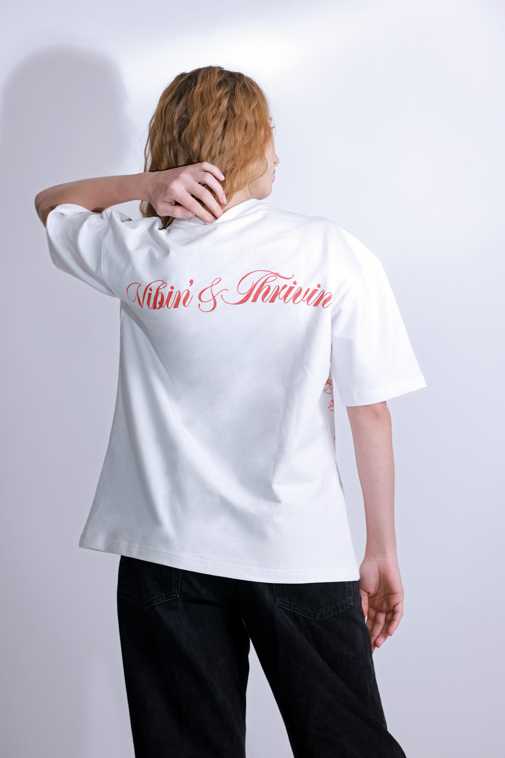 ALONSH OVERSIZED GRAPHIC T-SHIRT – VIBE AND THRIVE (WHITE)