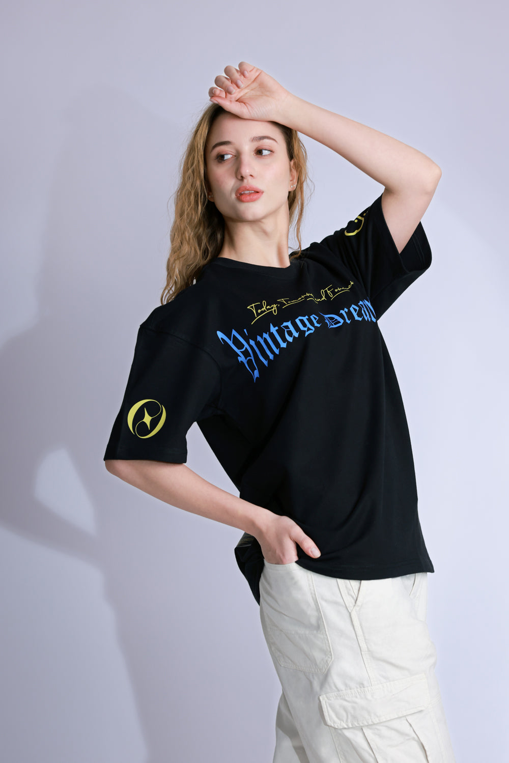 ALONSH OVERSIZED GRAPHIC T-SHIRT – DREAMWOVEN (BLACK)