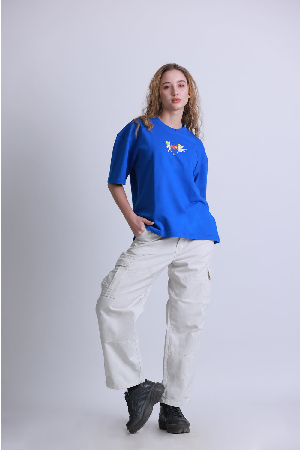 ALONSH OVERSIZED GRAPHIC T-SHIRT – ALL AROUND LOVE (BLUE)